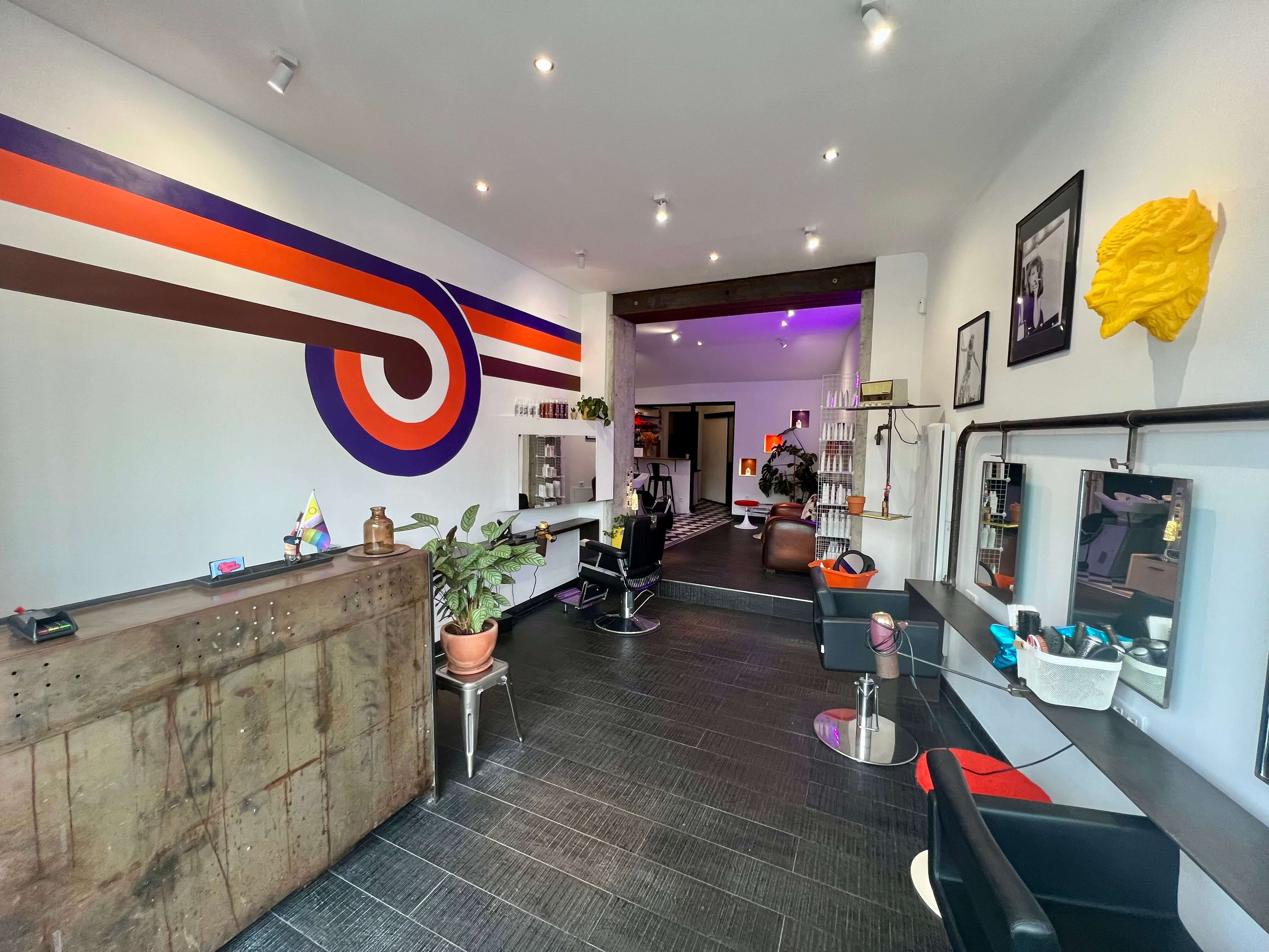 Saloon
